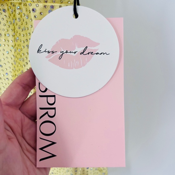 KISSPROM EOS YELLOW SHEATH SWEETHEART SEQUINED CUT OUT SHORT DRESS SIZE 00 - Picture 6 of 14